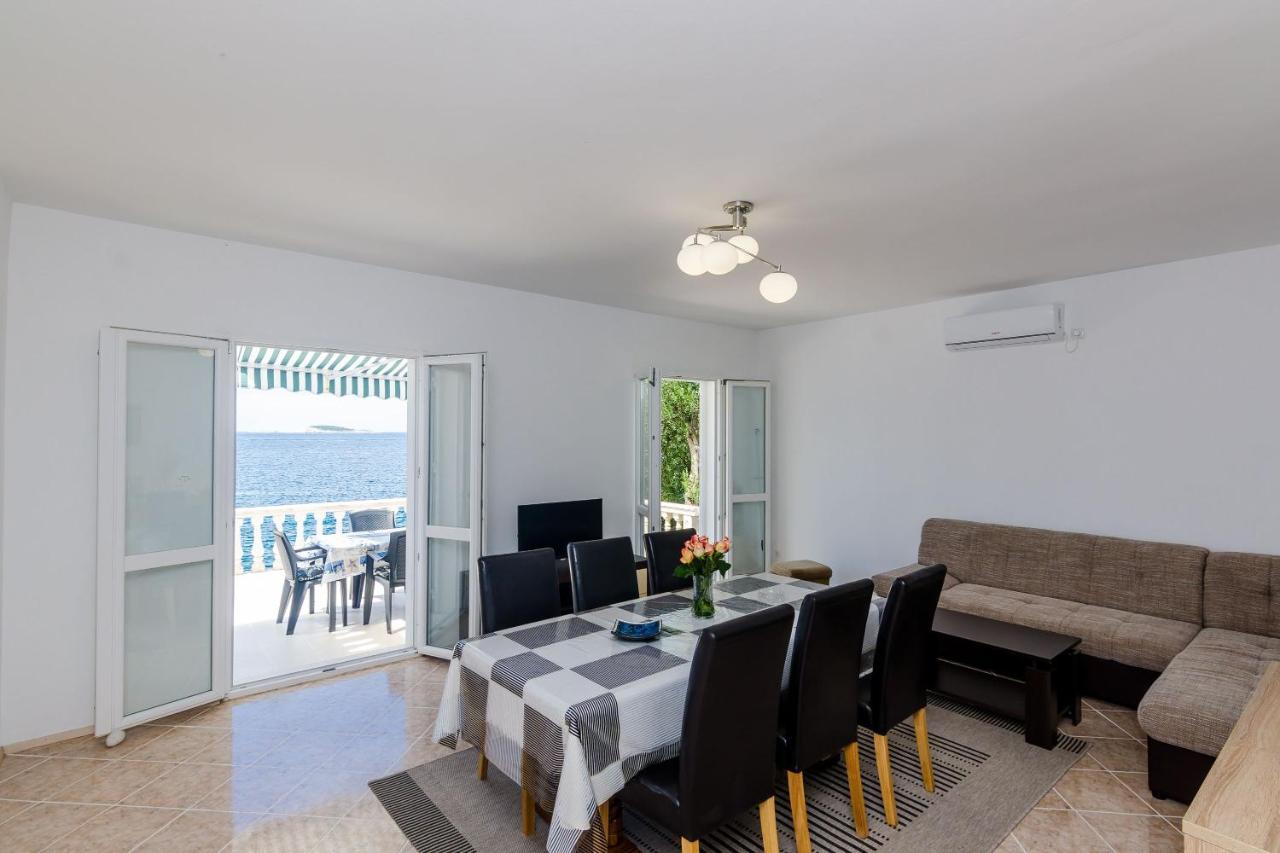 מליני Villa Leonardo מראה חיצוני תמונה